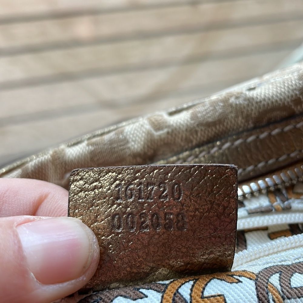 Gucci Authentic woman’s purse - Picture 14 of 16